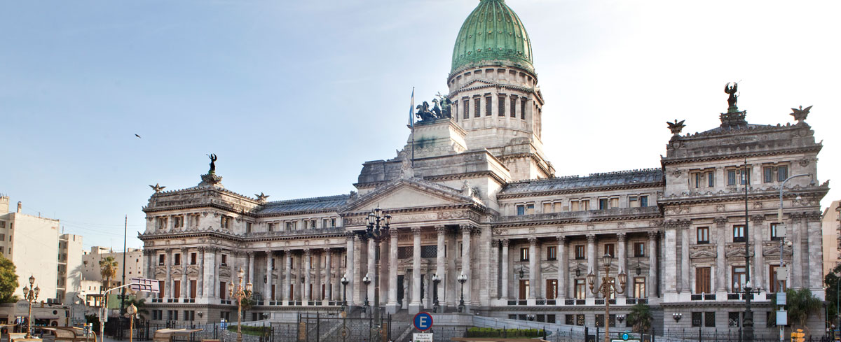 Travel Guide to Buenos Aires, Argentina - Congrès national- Crédit office du tourisme Bueno Aires