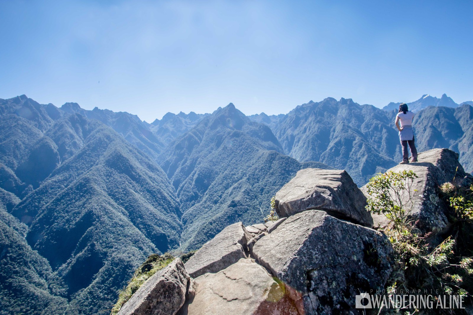 Bucket List : Visiter les 7 Merveilles du Monde - Montagnes en arrière de Huayna Picchu