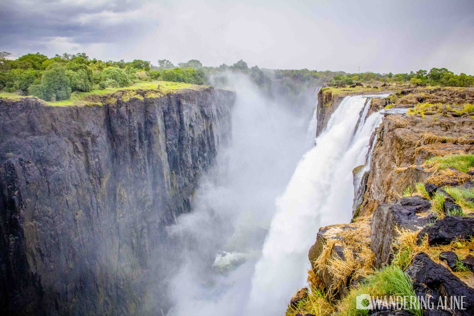 Victoria Falls: Travel guide | Itineraries and Must-See information - zambia side