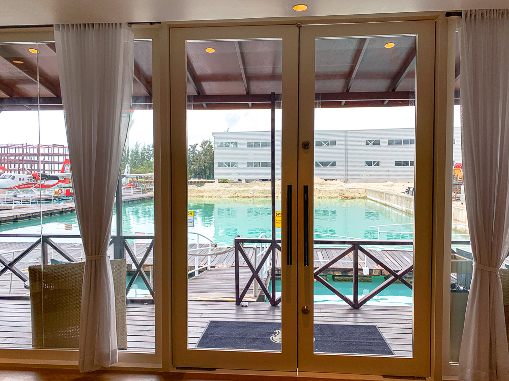 The St. Regis Maldives Vommuli Resort-04