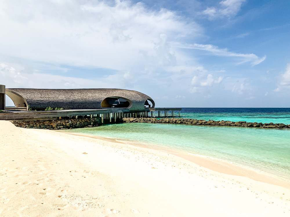 The St. Regis Maldives Vommuli Resort-60