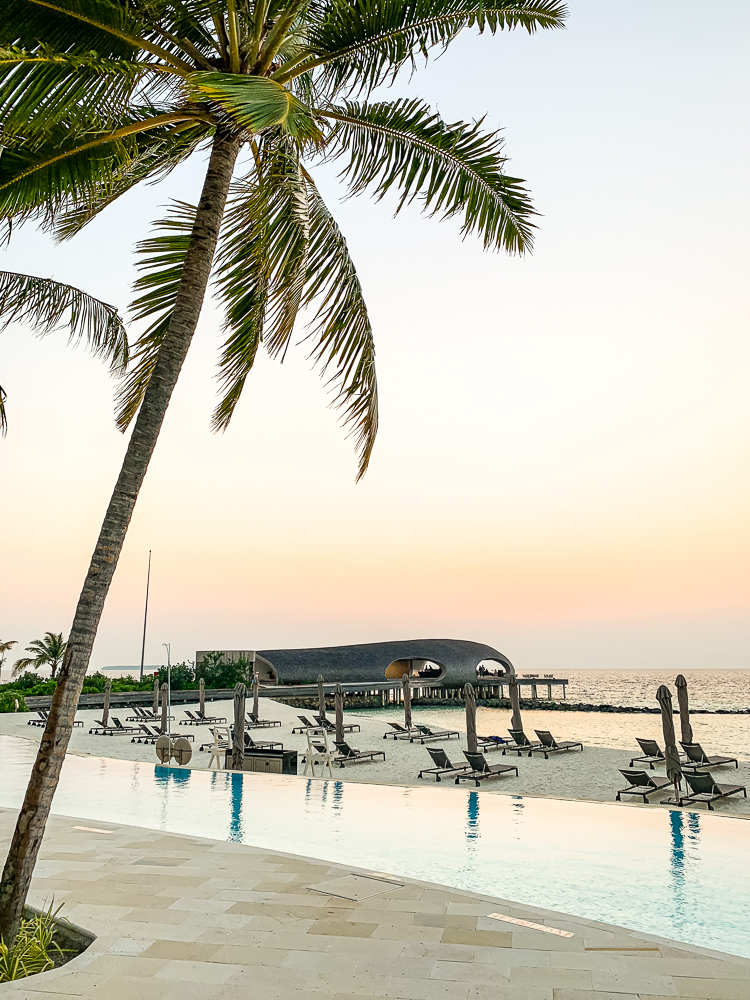 The St. Regis Maldives Vommuli Resort-80