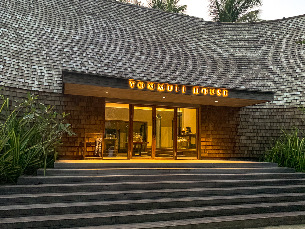 The St. Regis Maldives Vommuli Resort-81