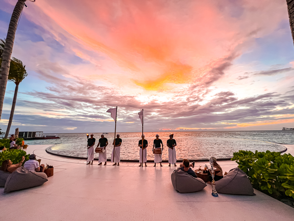 The Ritz-Carlton Maldives, Fari Islands – Restaurant Eau Bar 2