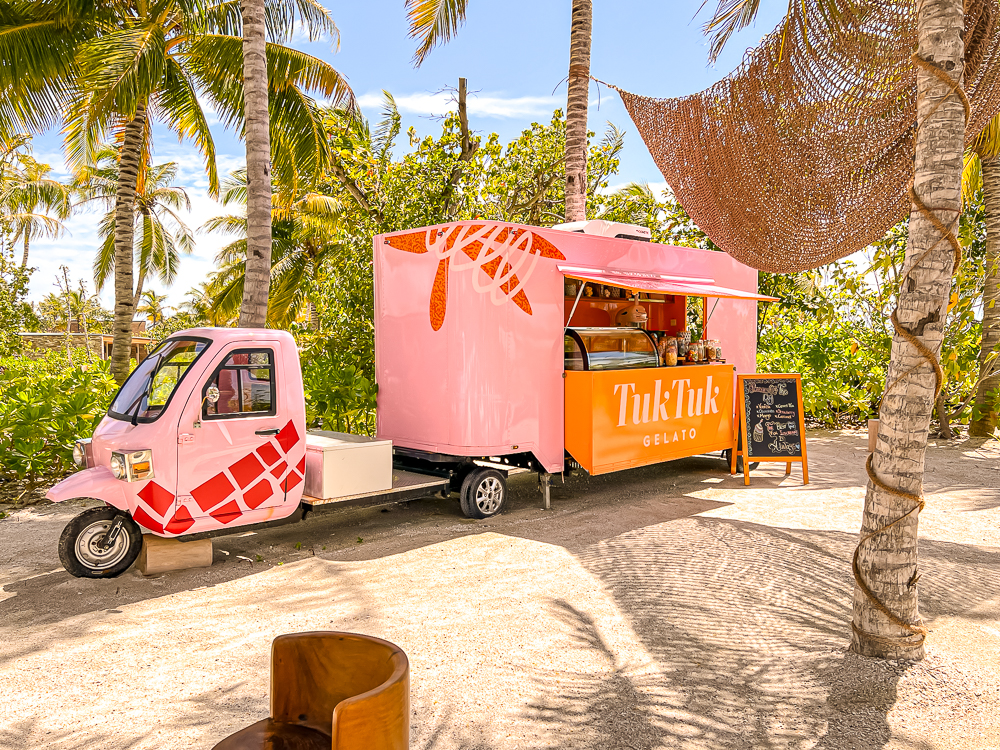 The Ritz-Carlton Maldives, Fari Islands – Restaurant Tum Tum 4