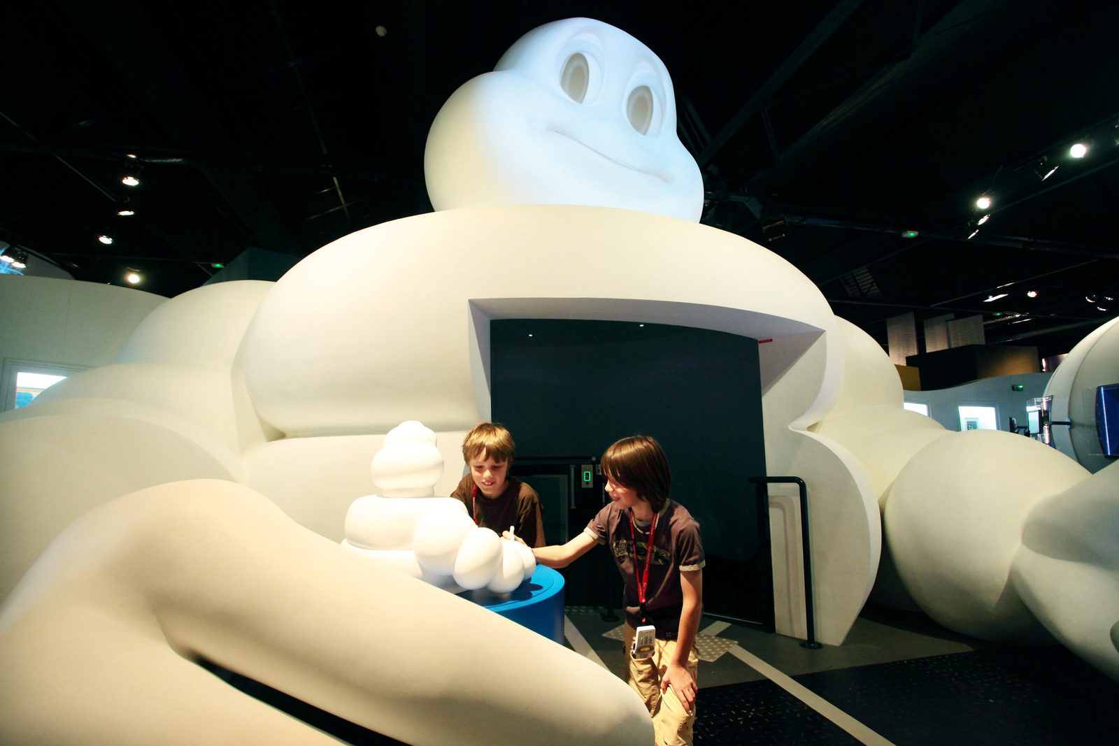 France&nbsp;: Travel guide Auvergne | Itineraries and Highlights - L'Aventure Michelin, Clermont-Ferrand (63)