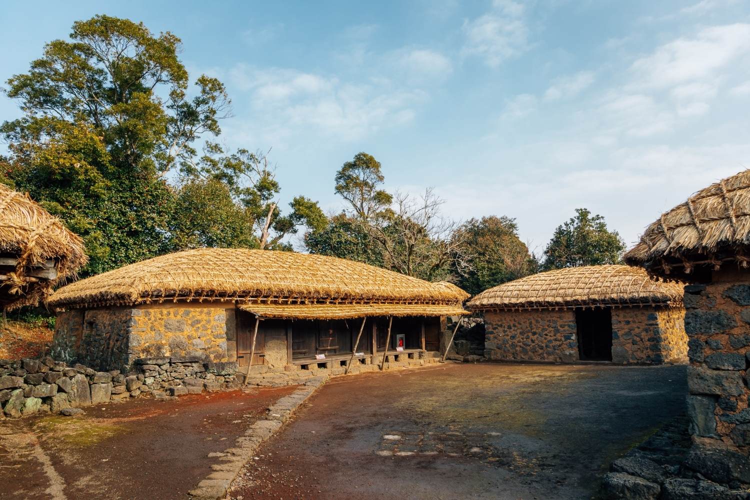 Corée du Sud&nbsp;: Guide de voyage | Itinéraires et Incontournables - Jeju Folk Village