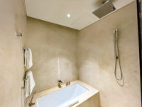 La Ville Hotel Suites City walk Dubai Autograph Collection Salle de bain