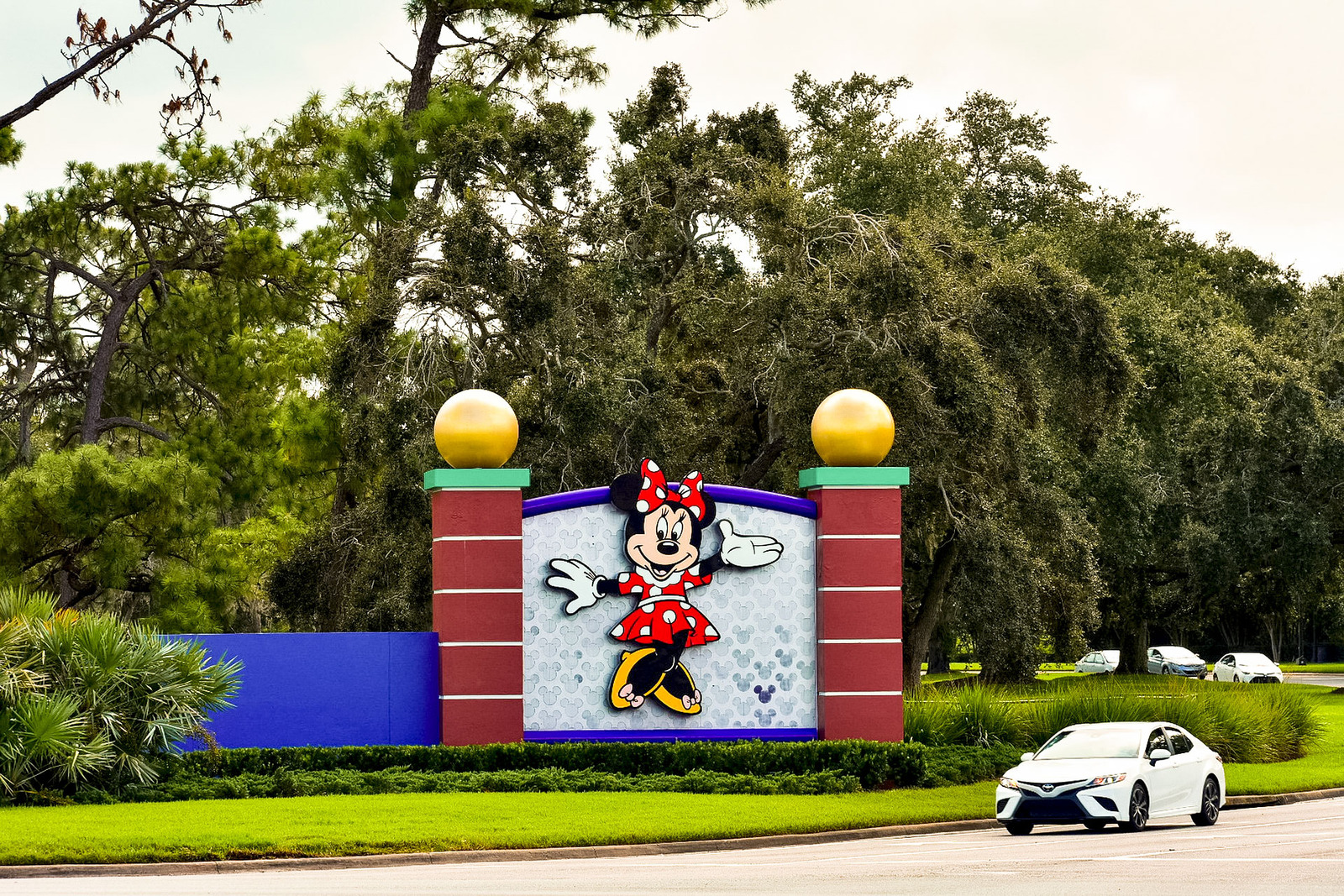 Save Money on Car Rentals with AIR MILES - Disney