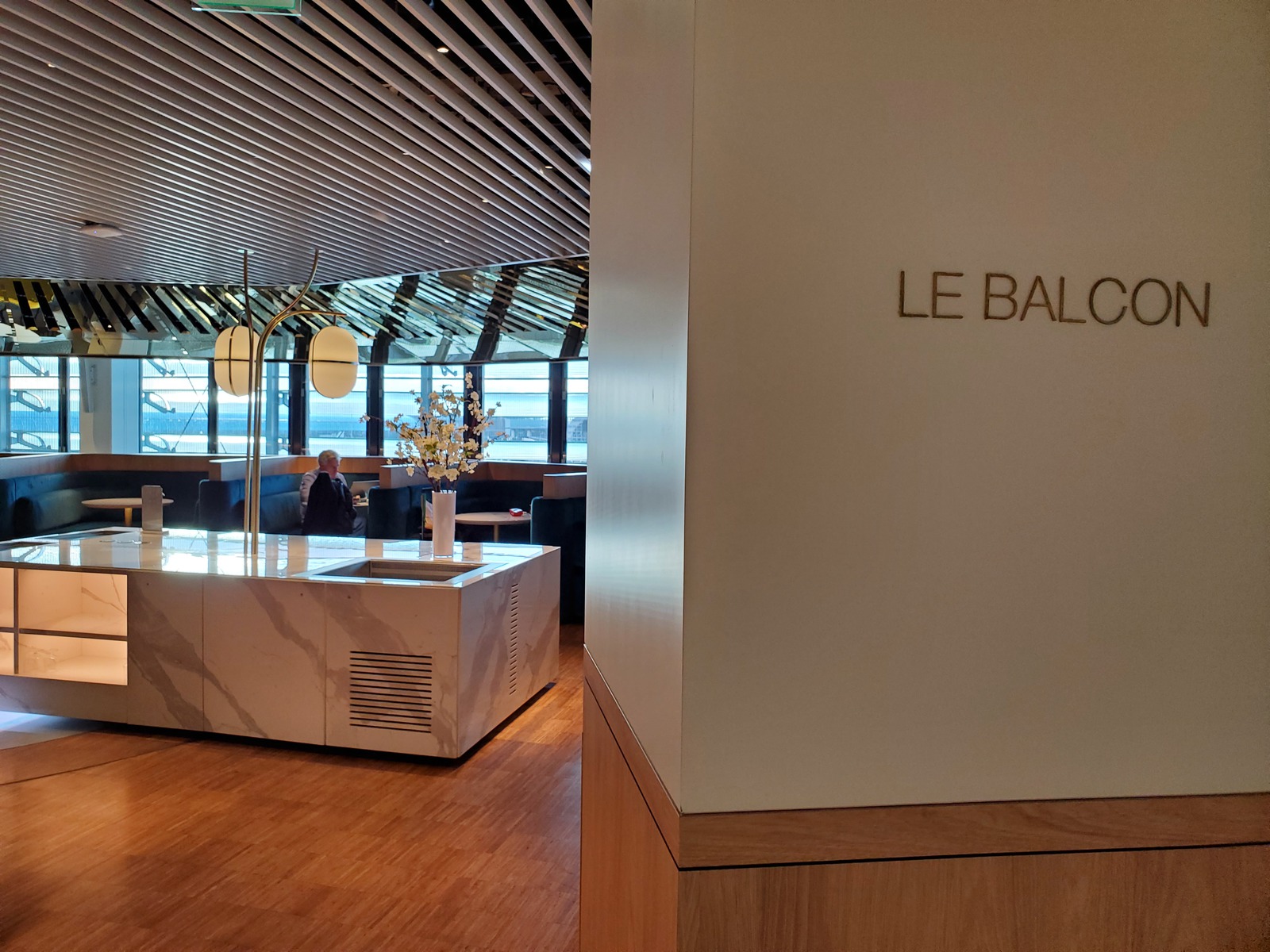 Avis&nbsp;: Salon Air France - Paris Charles De Gaulle Terminal 2E Hall L - 20211103_154736