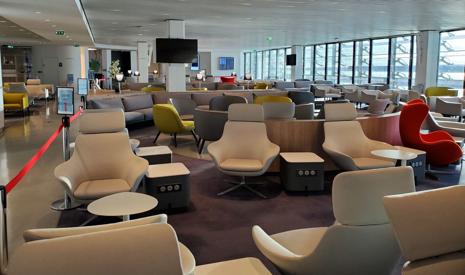 Air France Lounge Seating
