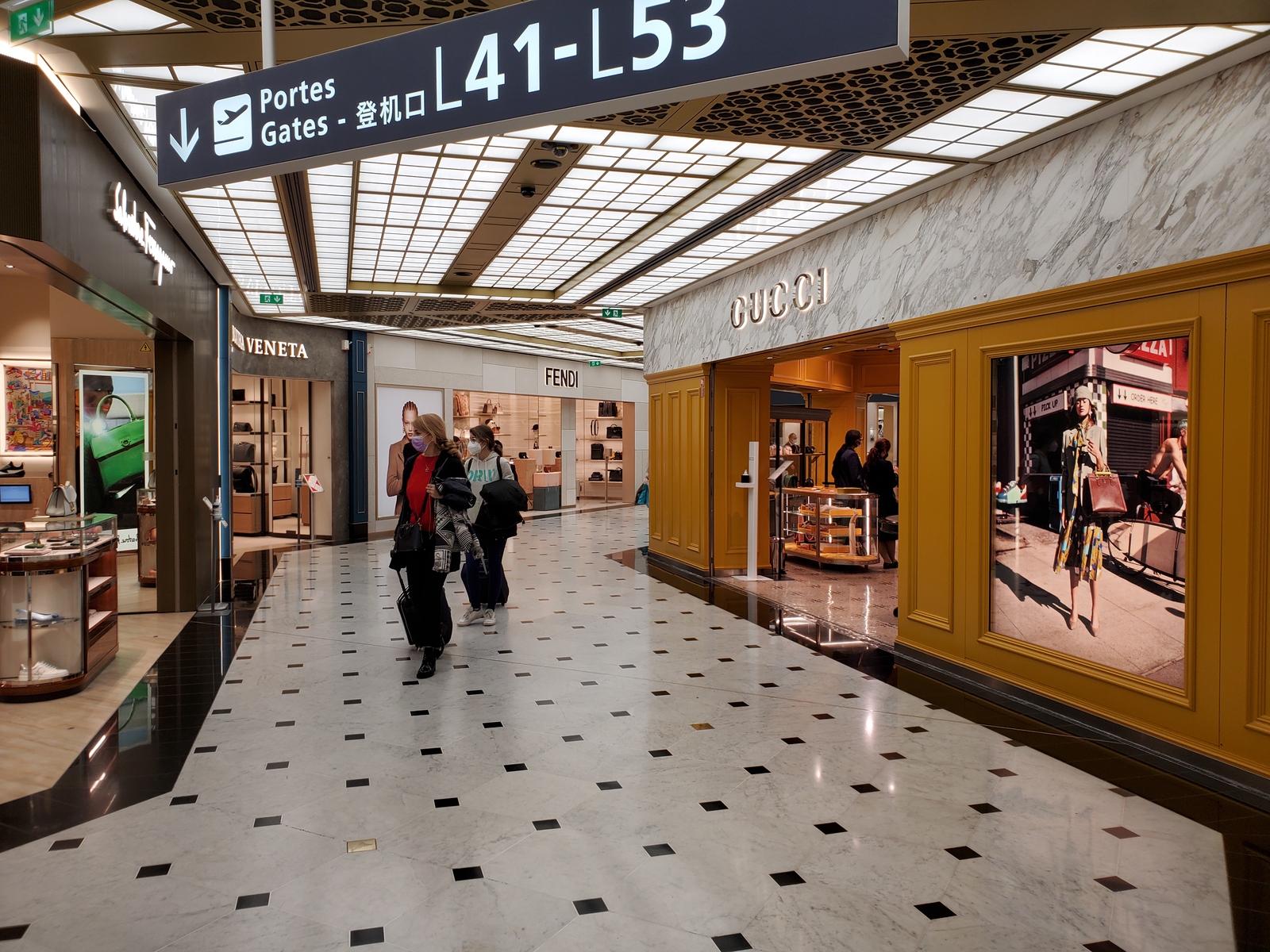 Avis&nbsp;: Salon Air France - Paris Charles De Gaulle Terminal 2E Hall L - 20211103_170128
