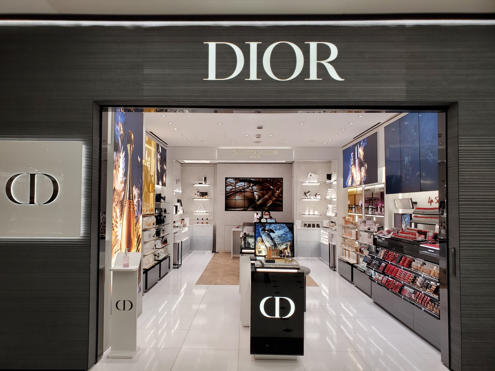 Avis&nbsp;: Salon Air France - Paris Charles De Gaulle Terminal 2E Hall L - 20211103_171008