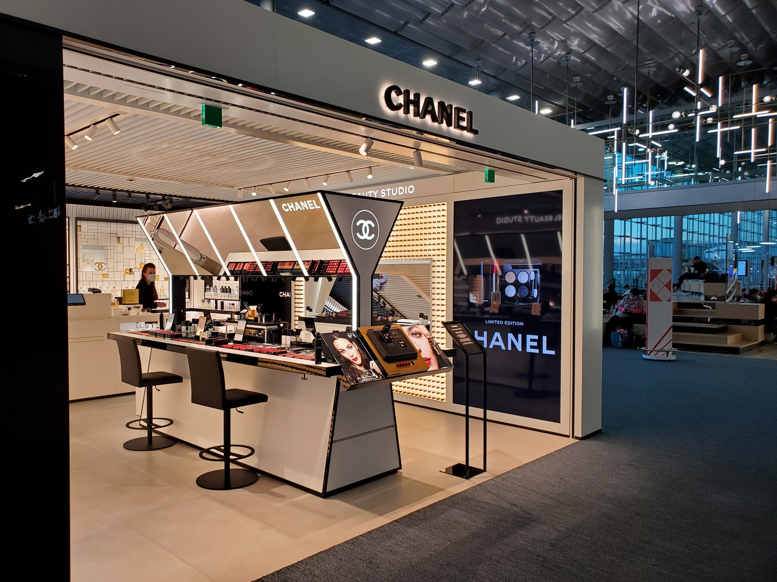 Avis&nbsp;: Salon Air France - Paris Charles De Gaulle Terminal 2E Hall L - 20211103_171026