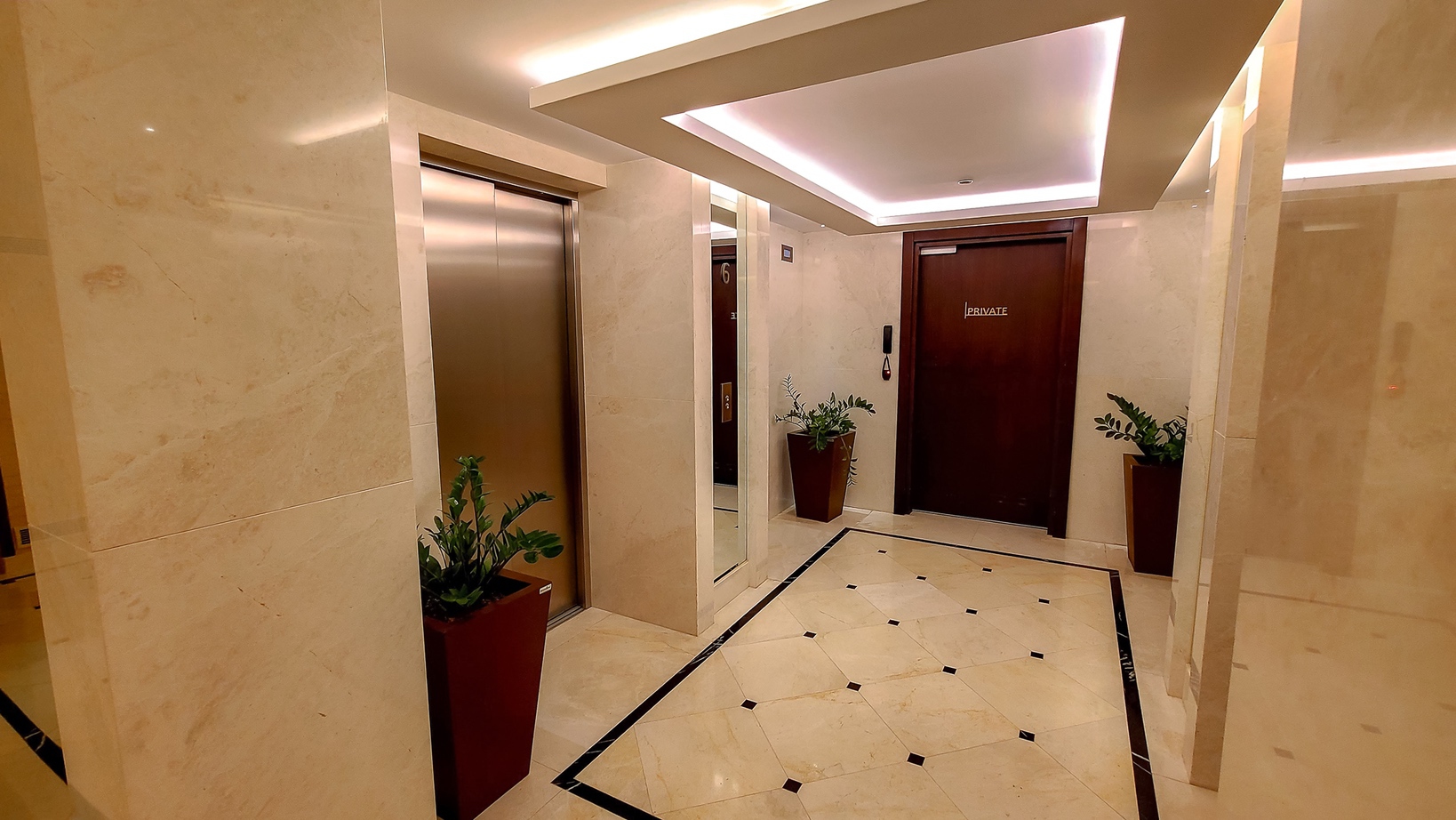 Ascenseur – JW Marriott Istanbul Bosphorus 2