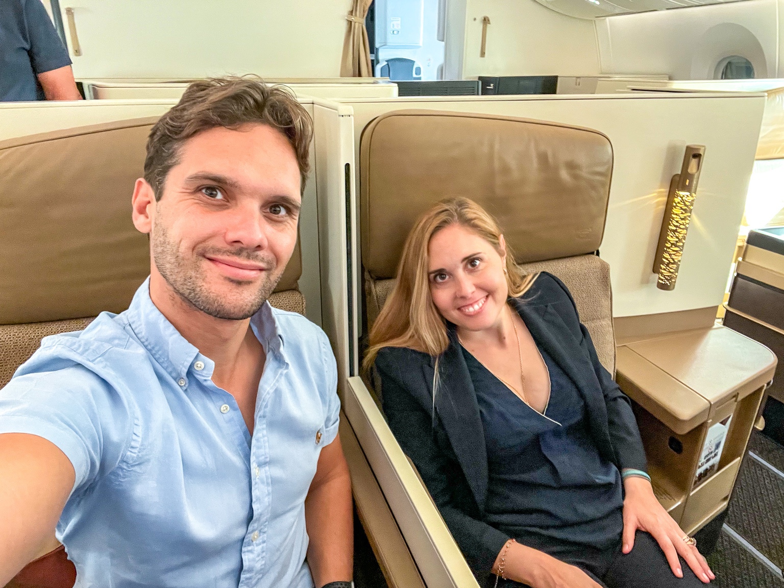AMEX Offer: Earn up to 60,000 points with the American Express Gold Rewards Card - Etihad Business BCN DXB