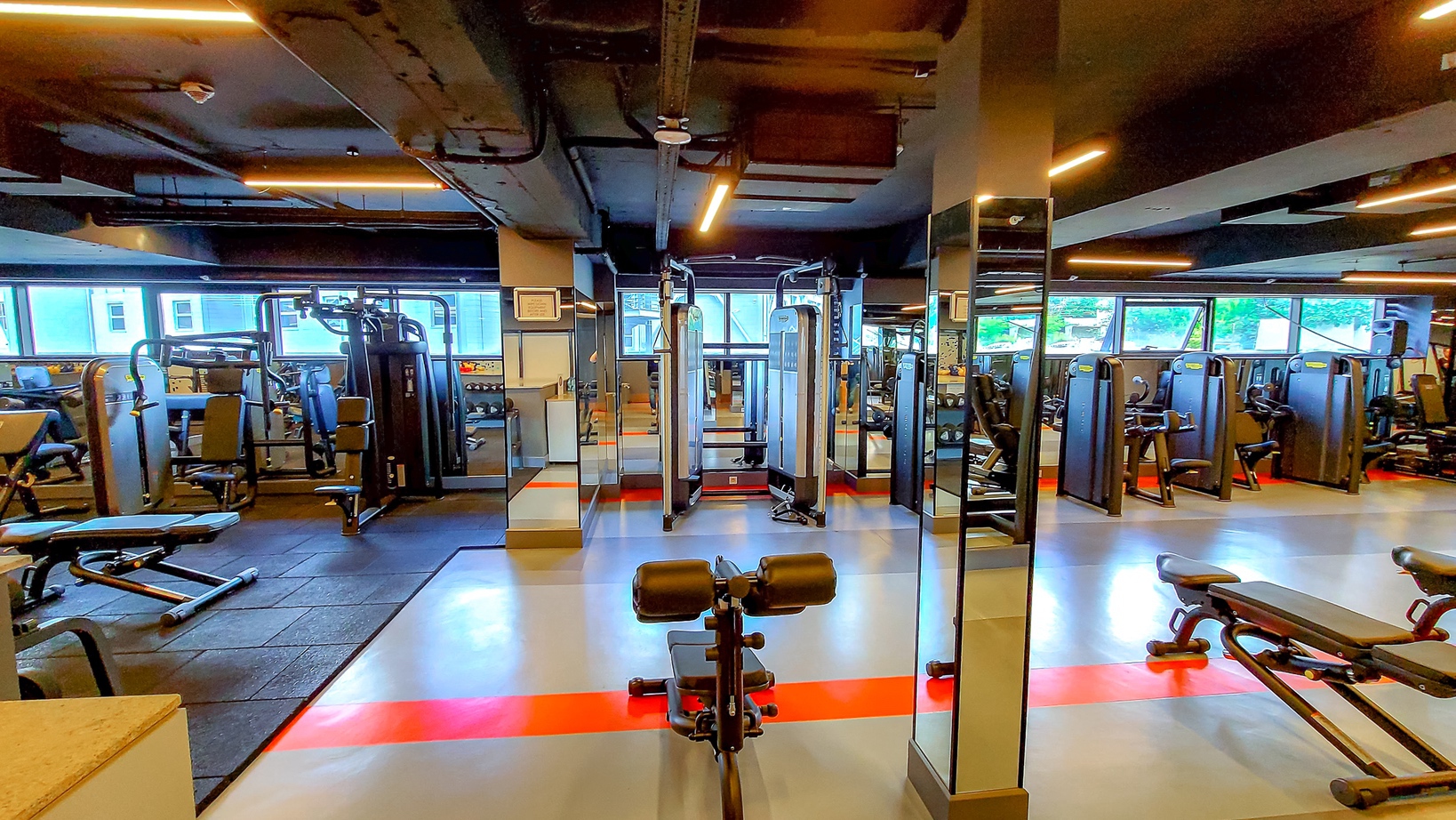 Gym – Sheraton Istanbul City Center 4