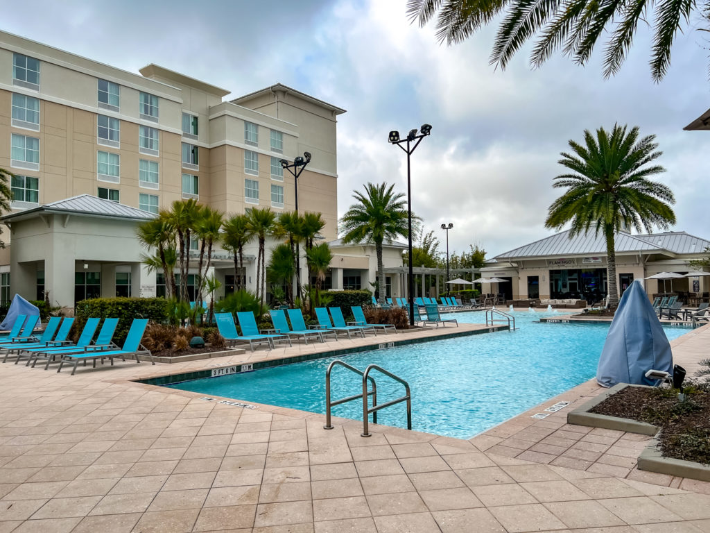 Piscine du SpringHill et du TownePlace Suites