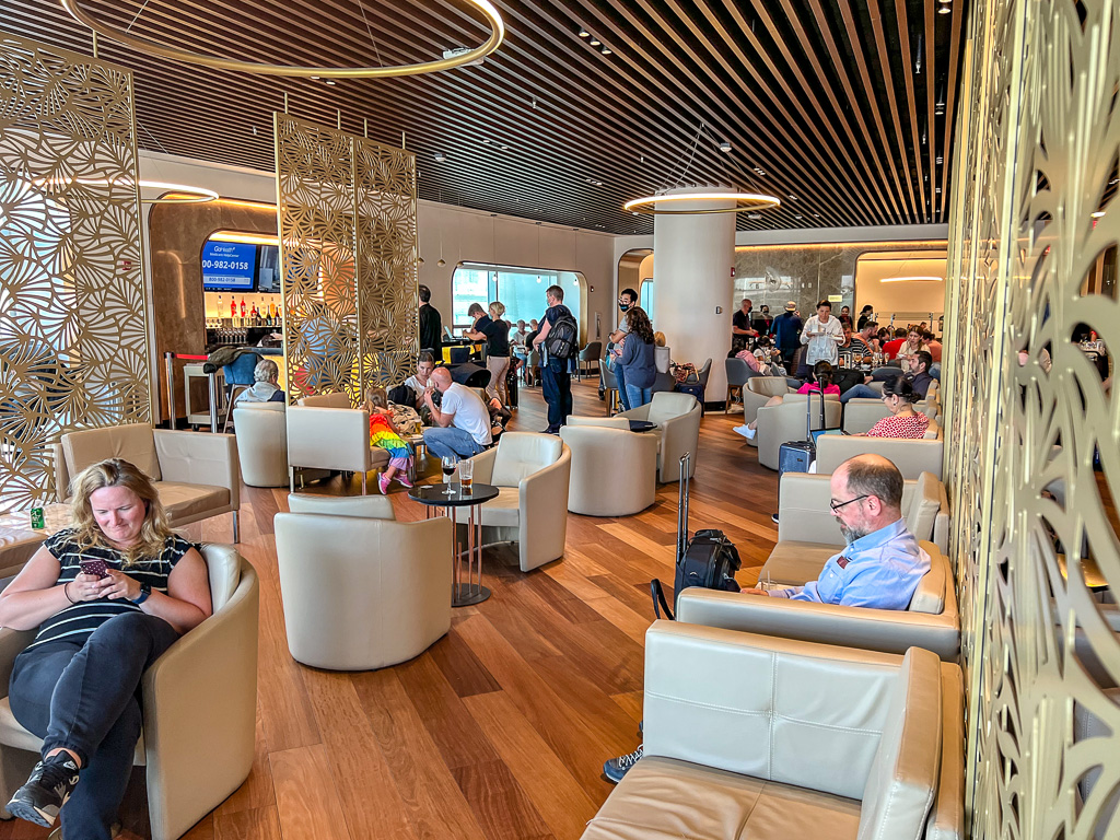 Turkish Airlines Lounge Miami-13