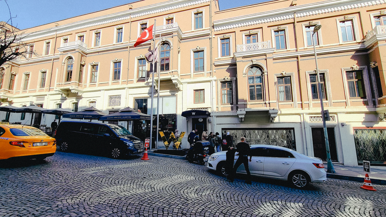 Avis : W Istanbul | Marriott Bonvoy - W Istanbul Marriott. Crédit André Lapointe