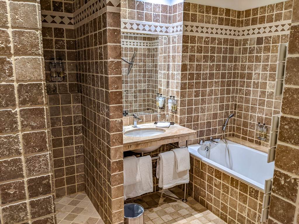 Review: Hotel de Bourgtheroulde, Autograph Collection, Rouen, France | Marriott Bonvoy - Hôtel de Bourgtheroulde, Autograph Collection, Rouen----