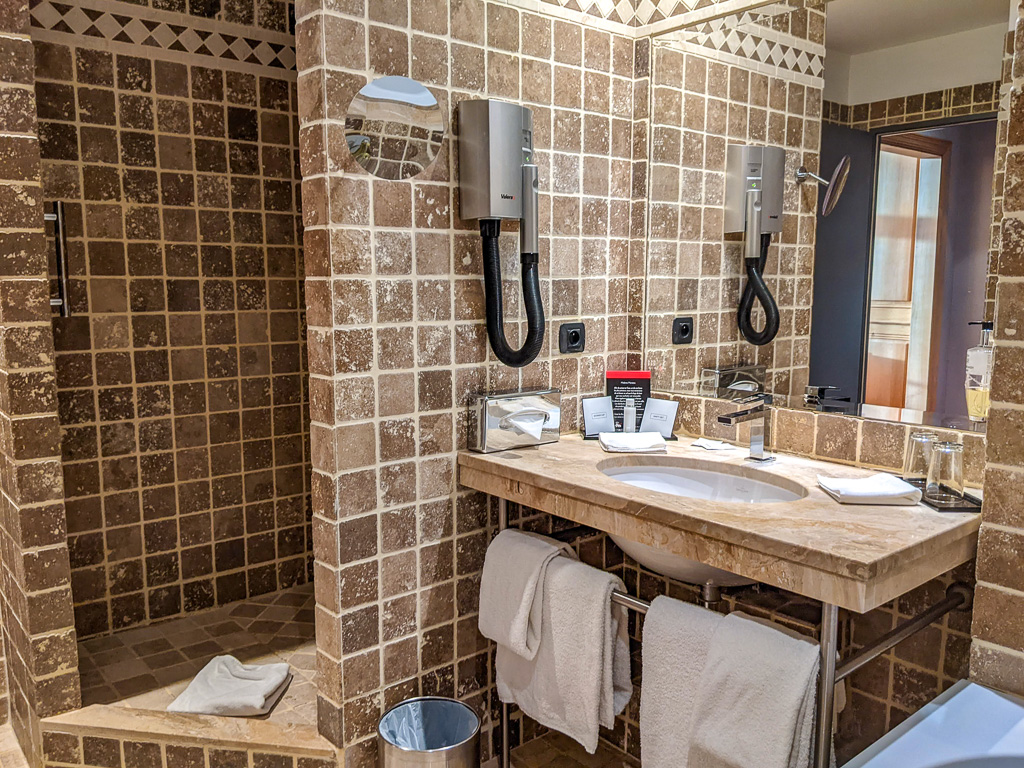 Review: Hotel de Bourgtheroulde, Autograph Collection, Rouen, France | Marriott Bonvoy - Hôtel de Bourgtheroulde, Autograph Collection, Rouen----