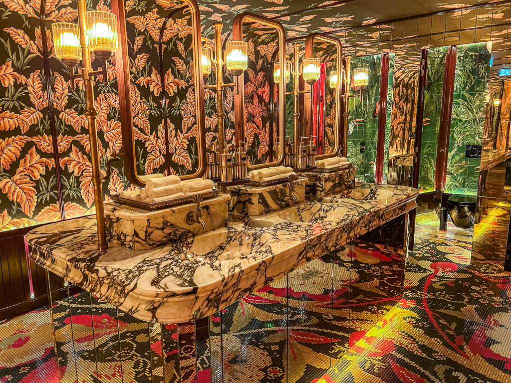Avis&nbsp;: The Ivens, Lisbonne, Autograph Collection | Marriott Bonvoy - The Ivens Hotel Autograph Collection Lisbon Le Rocco Les Emblématiques Toilettes Du Rocco