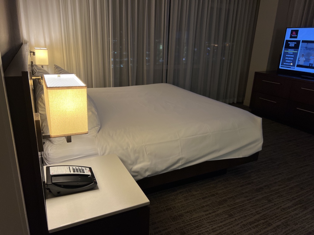 Review&nbsp;: Hotel Marriott Calgary Airport Terminal | Marriott Bonvoy - Chambre . --