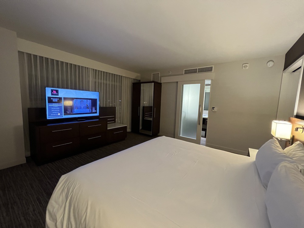 Review&nbsp;: Hotel Marriott Calgary Airport Terminal | Marriott Bonvoy - Chambre . --