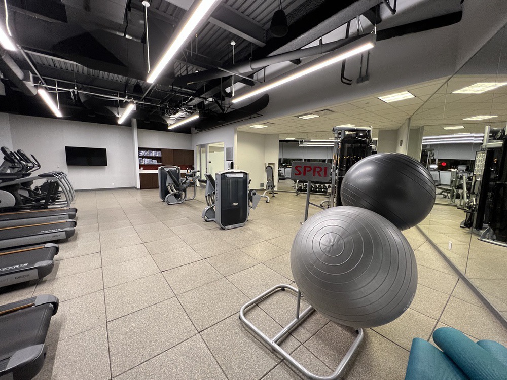 Review&nbsp;: Hotel Marriott Calgary Airport Terminal | Marriott Bonvoy - Gym---