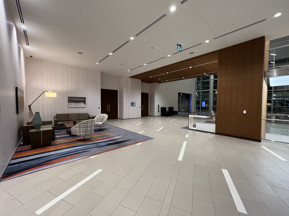 Review&nbsp;: Hotel Marriott Calgary Airport Terminal | Marriott Bonvoy - Lobby --