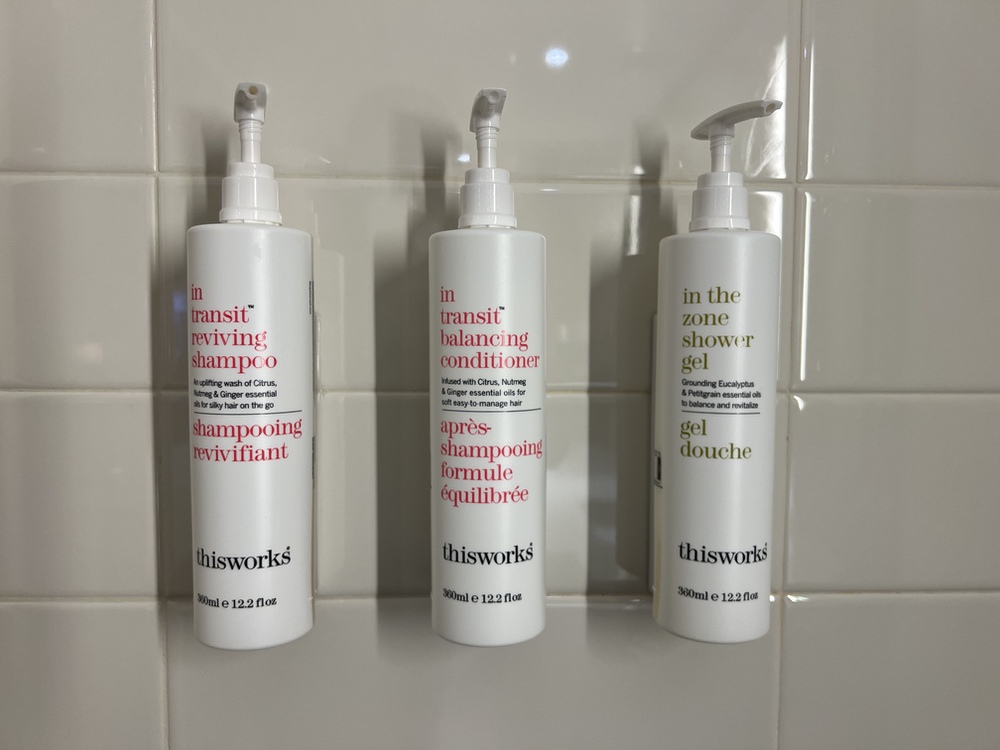 Review&nbsp;: Hotel Marriott Calgary Airport Terminal | Marriott Bonvoy - Salle de bain ---