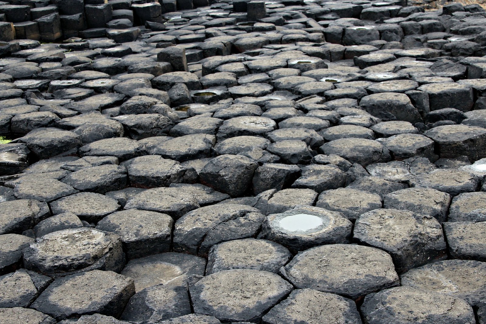 Ireland&nbsp;: Travel guide | Itineraries and Highlights - stone-3226515-1920