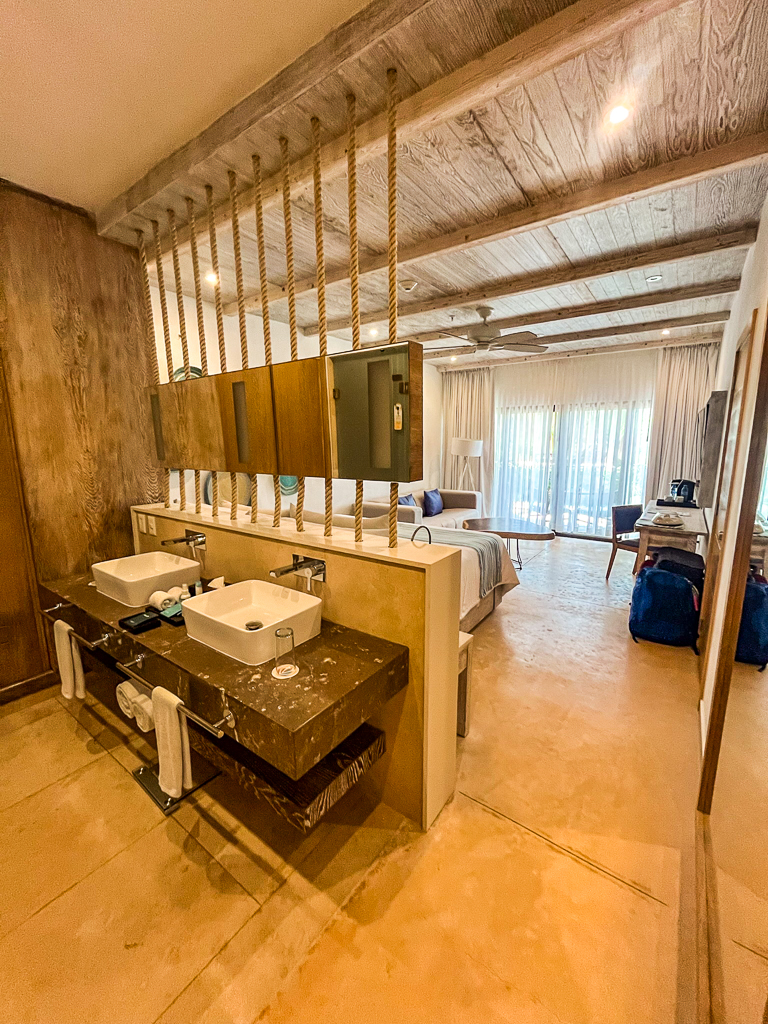 Mexico: 14 days backpacking in Mexico City and Holbox - Hôtel Mystique