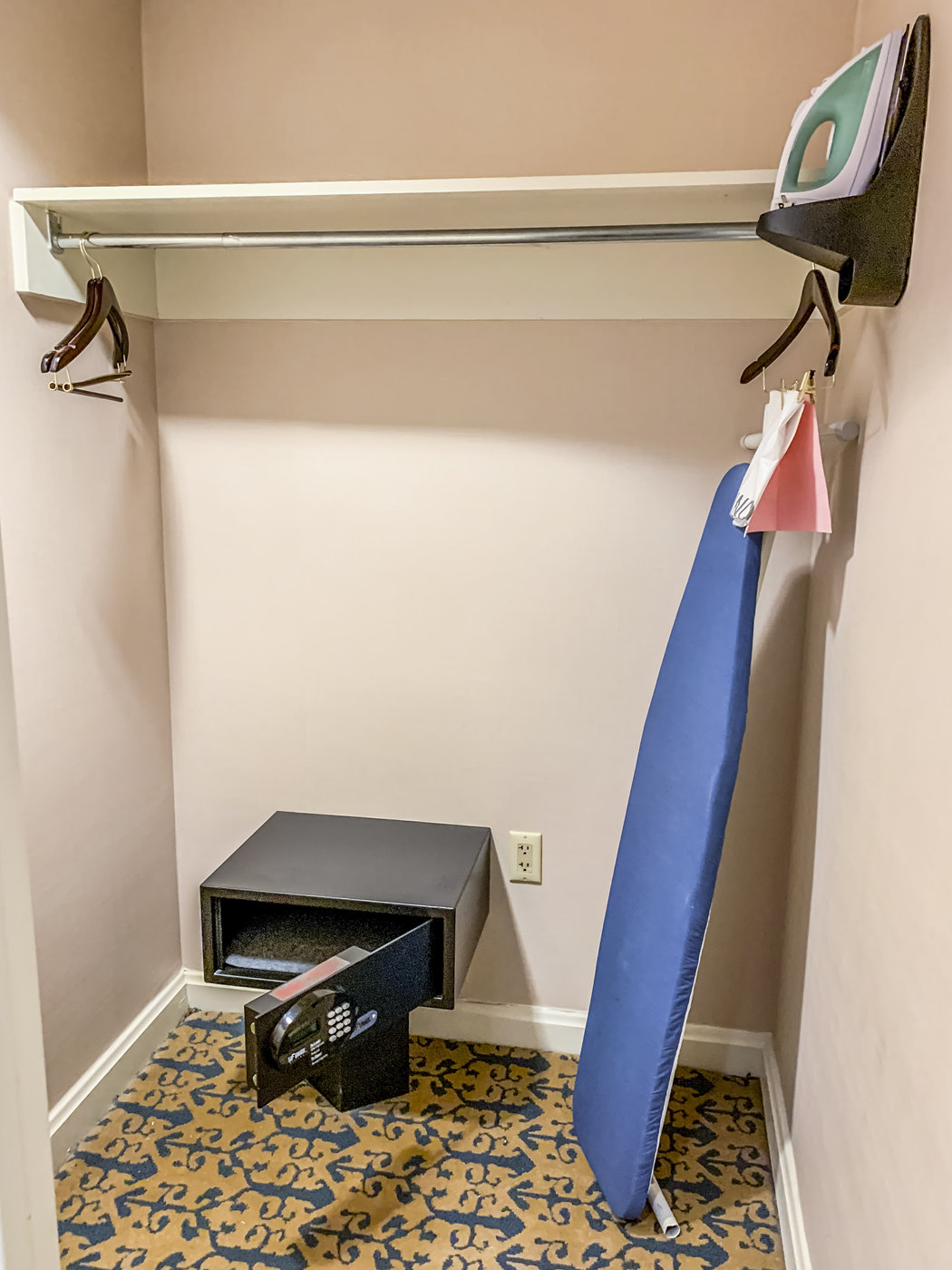 Review&nbsp;: Capital Hilton DC | Hilton Honors Hotel - Capital Hilton DC-Chambre13