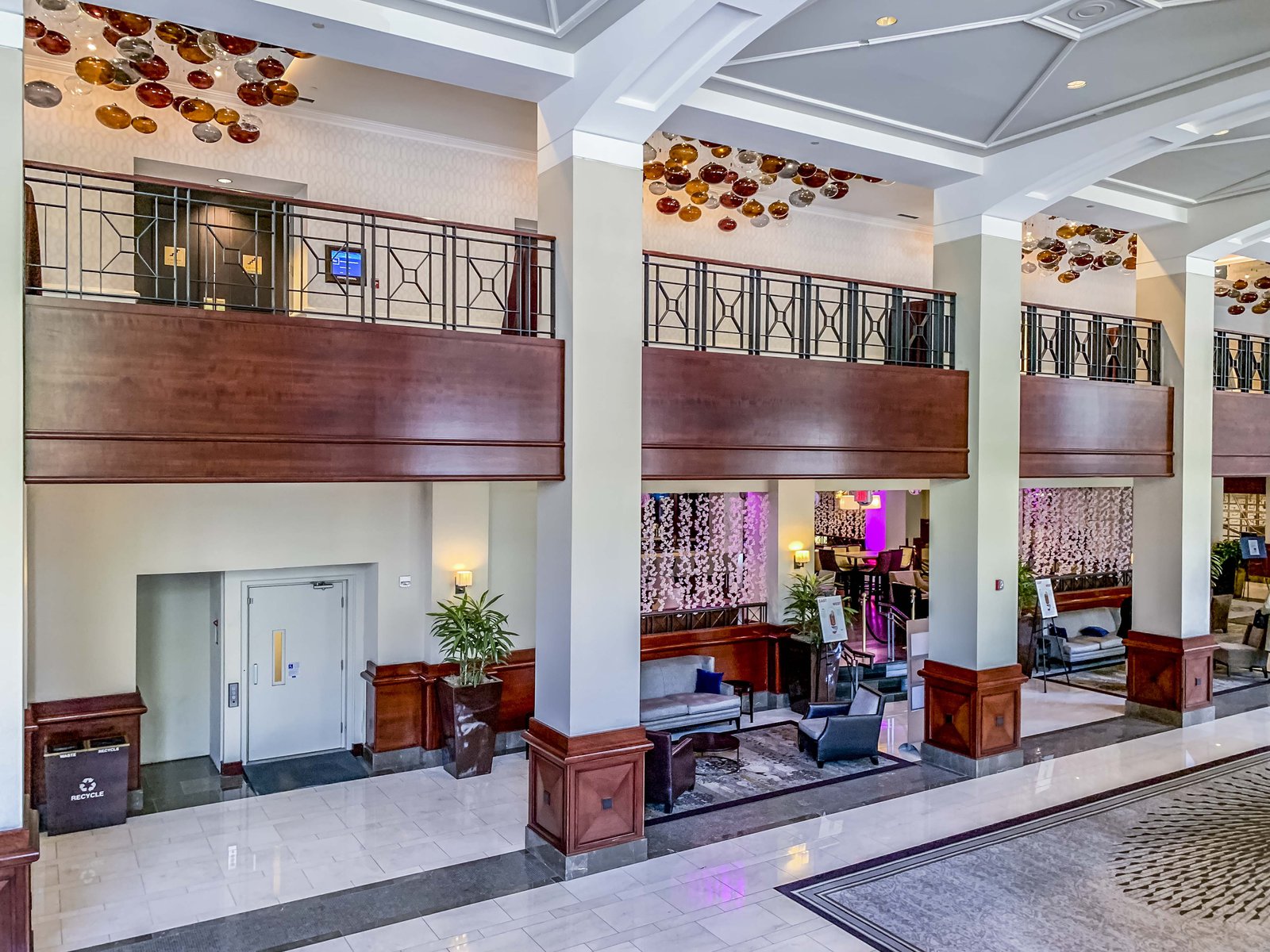 Review&nbsp;: Capital Hilton DC | Hilton Honors Hotel - Capital Hilton DC-Hall d-entrée24