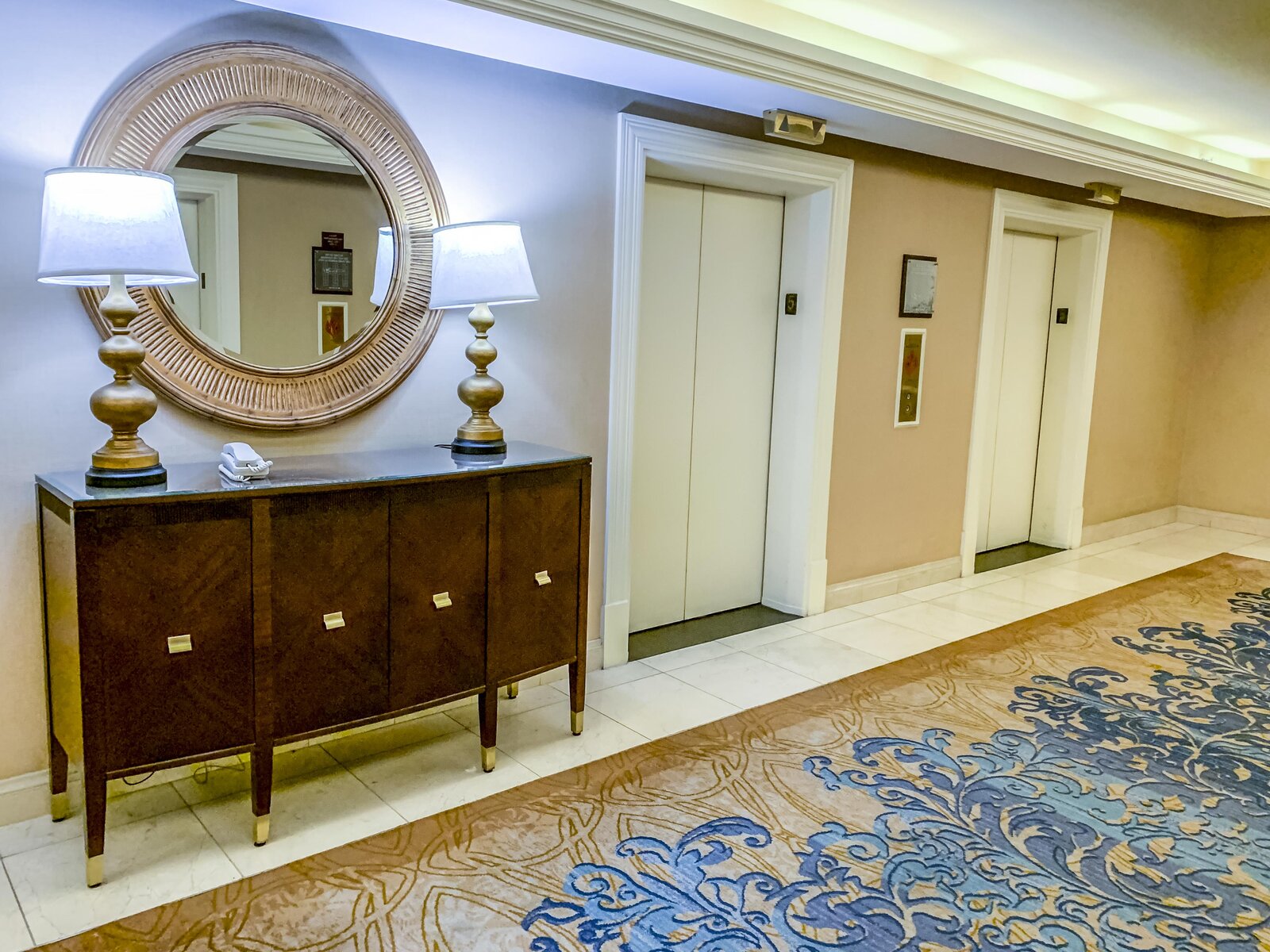 Review&nbsp;: Capital Hilton DC | Hilton Honors Hotel - Capital Hilton DC-couloirs42