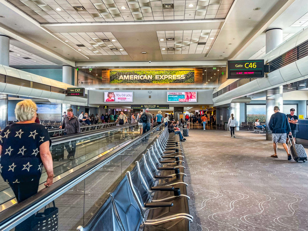 Lounge Centurion – Denver International Airport-01