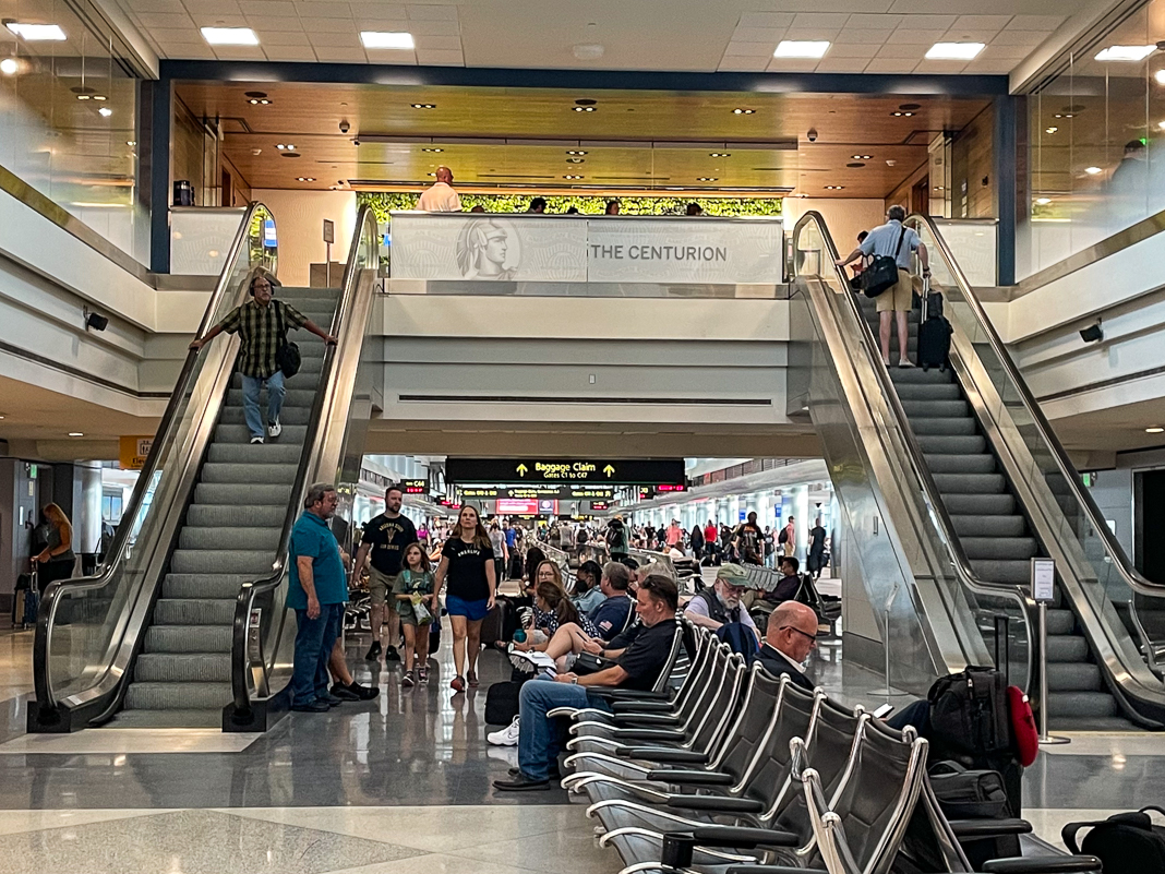 Avis&nbsp;: Salon American Express Centurion à Denver - Centurion Denver. Crédit Annie 5