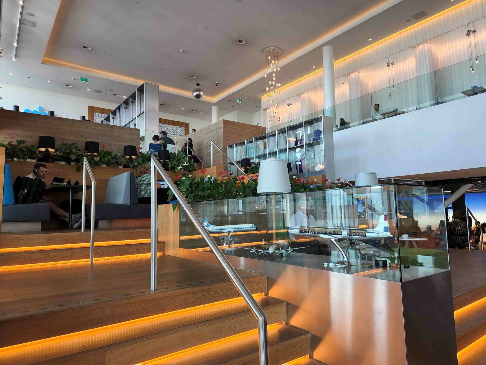 Review: KLM Amsterdam Non-Schengen Crown Lounge - Upstairs Seating -1-