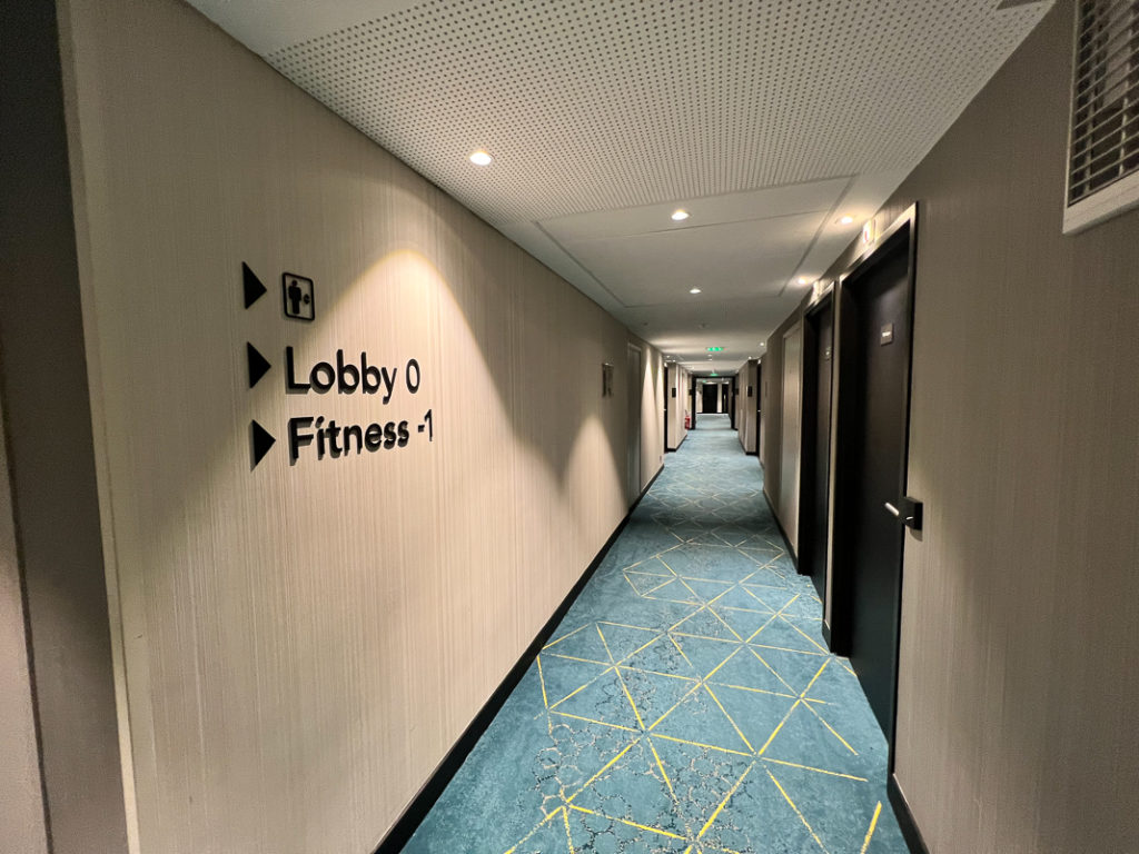 Courtyard By Marriott Paris Porte De Versailles 02