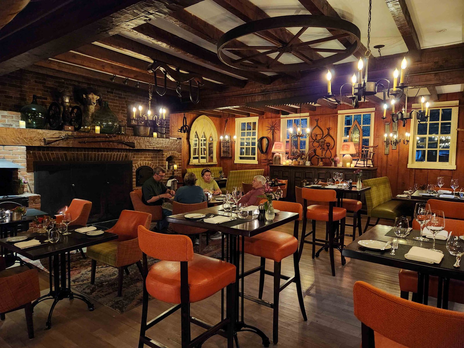 Review: Manoir Hovey Eastern Townships, Quebec - Manoir Hovey Dining -1-