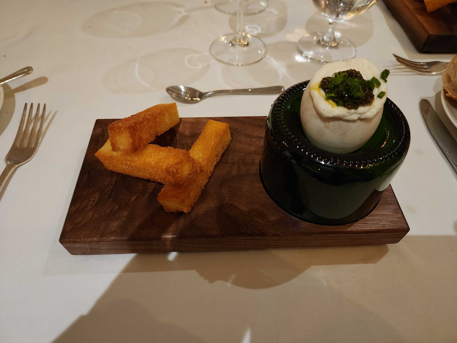 Review: Manoir Hovey Eastern Townships, Quebec - Manoir Hovey Dining -12-