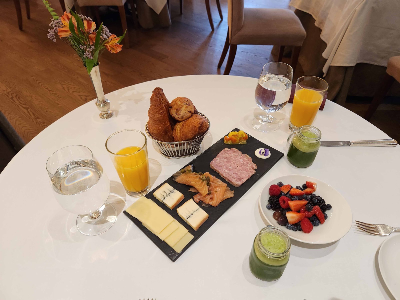 Review: Manoir Hovey Eastern Townships, Quebec - Manoir Hovey Dining -20-