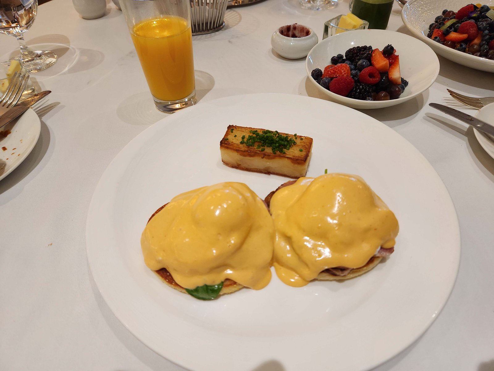 Review: Manoir Hovey Eastern Townships, Quebec - Manoir Hovey Dining -22-