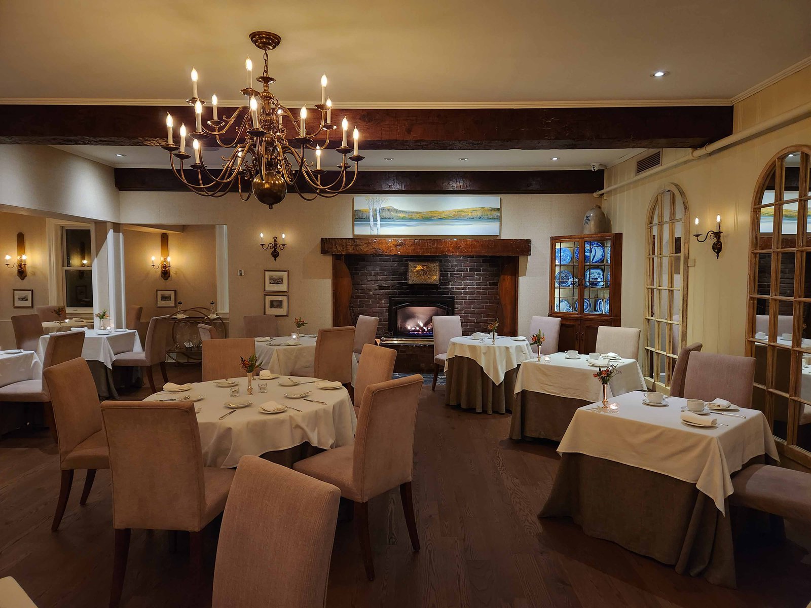 Review: Manoir Hovey Eastern Townships, Quebec - Manoir Hovey Dining -4-