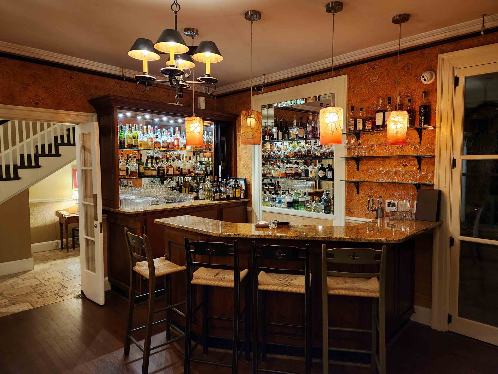 Review: Manoir Hovey Eastern Townships, Quebec - Manoir Hovey Dining -7-