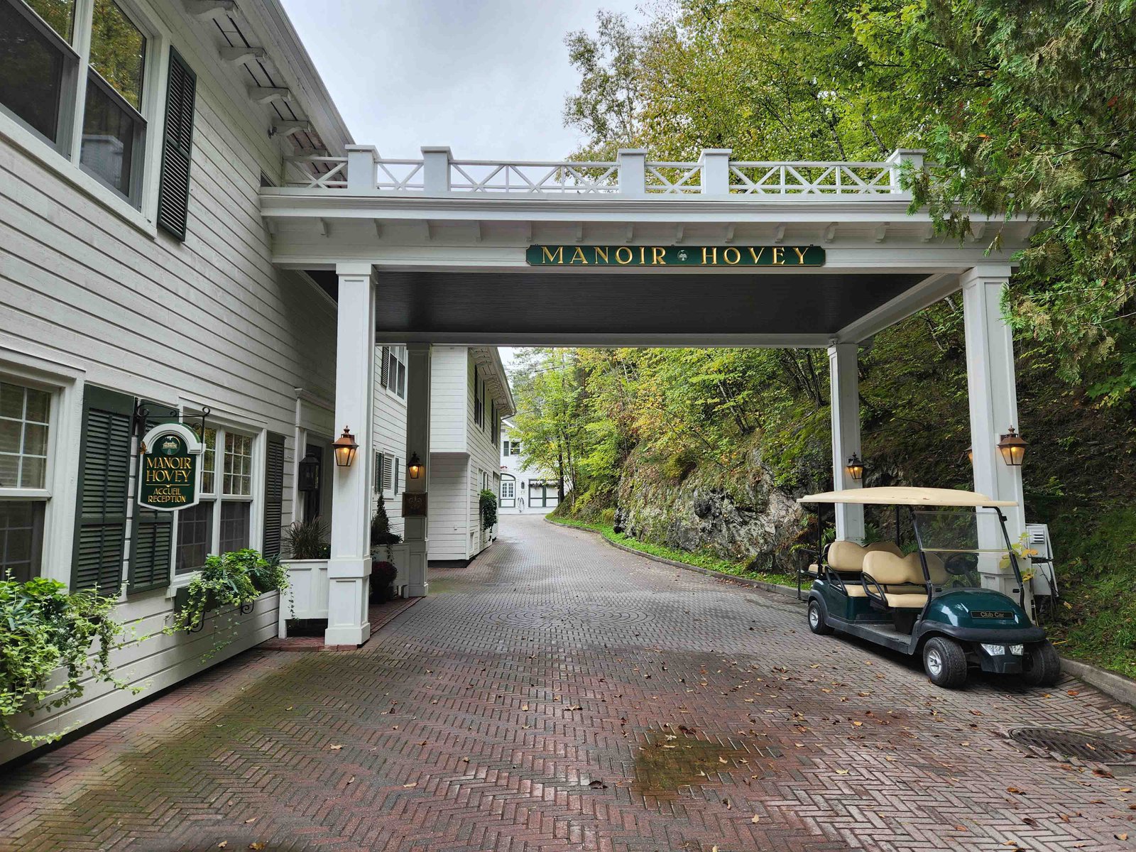 Review: Manoir Hovey Eastern Townships, Quebec - Manoir Hovey Exterior -1-