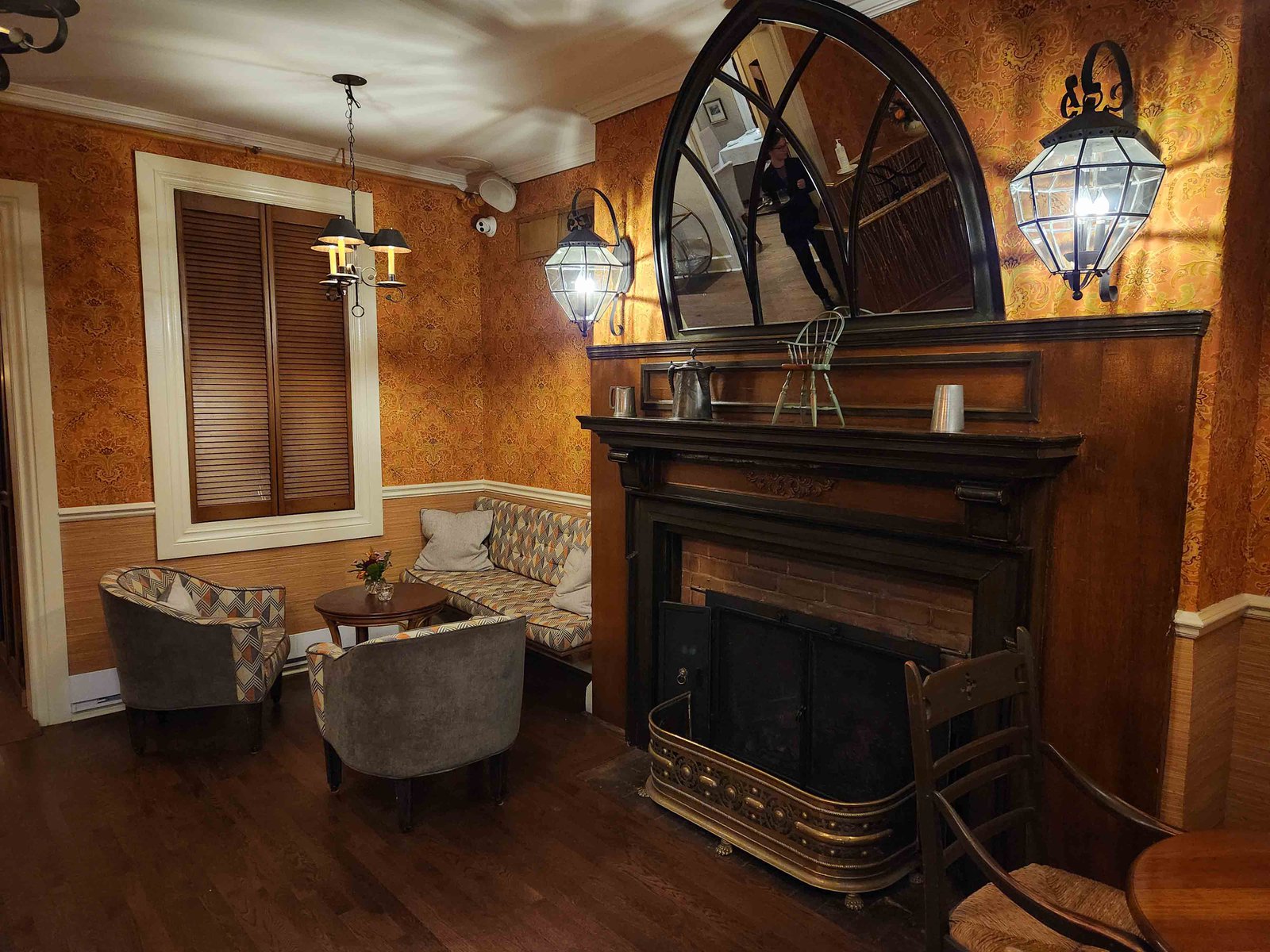 Review: Manoir Hovey Eastern Townships, Quebec - Manoir Hovey Reception -4-