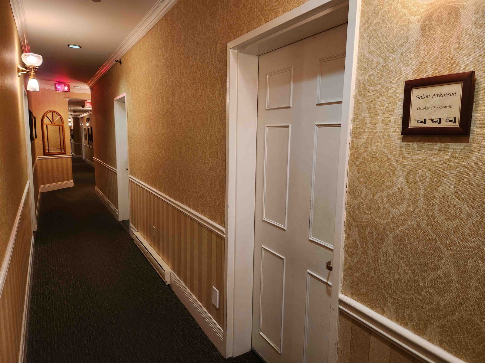 Review: Manoir Hovey Eastern Townships, Quebec - Manoir Hovey Reception -7-